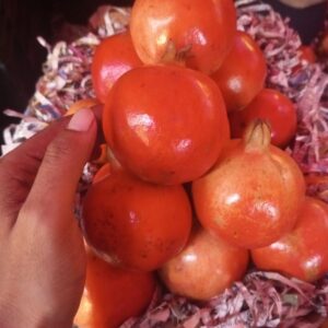 Nashik Fresh Pome(Anaar) – 230g Each, 8Dana, Juicy & Sweet | 10kg Box @ ₹1700